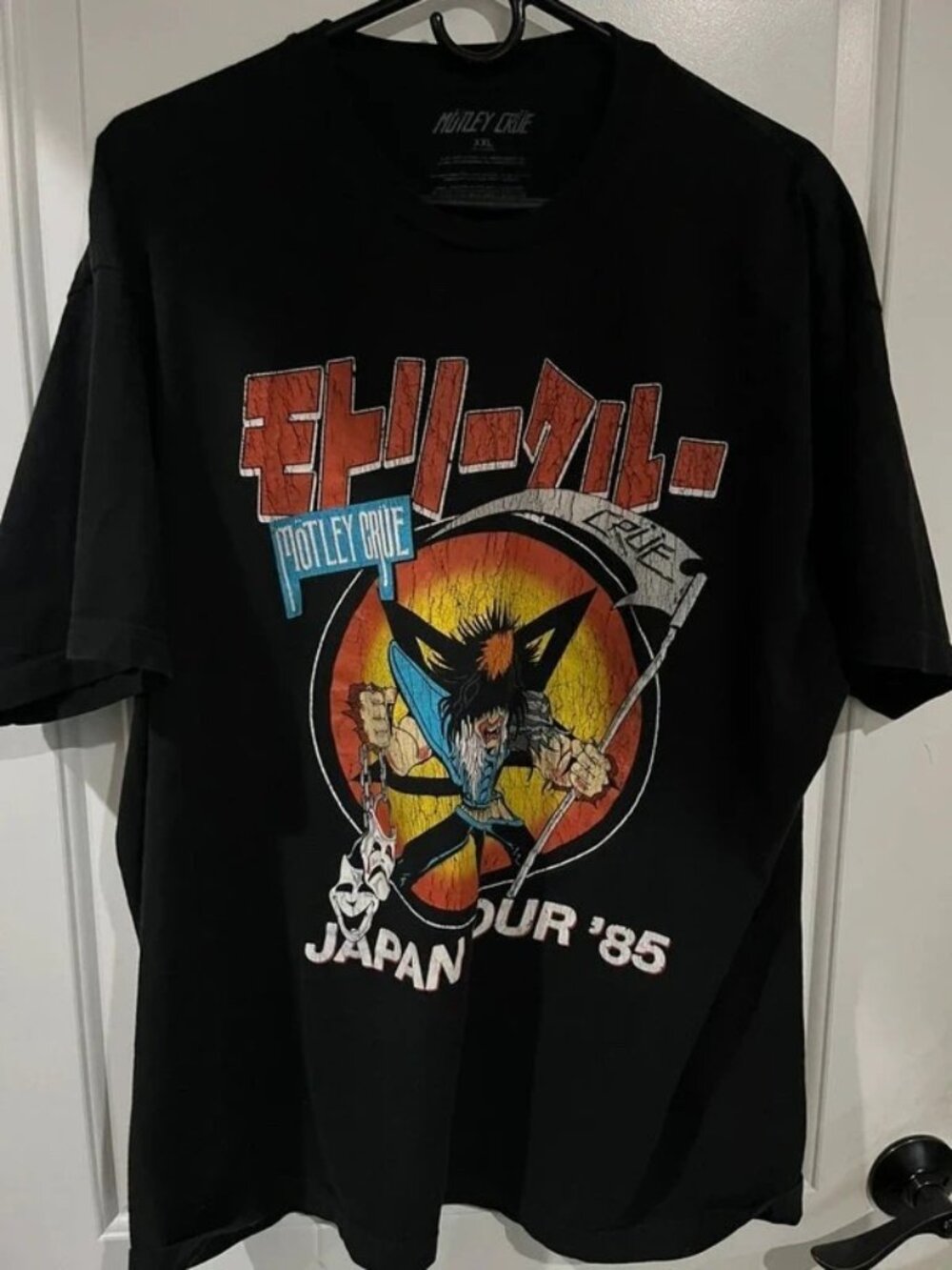 Officially licensed Mötley Crüe "Japan Tour '85" graphic t-shirt XXL